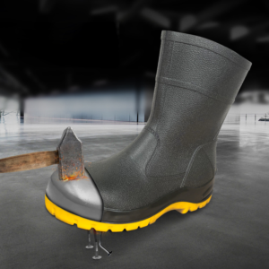 Short tube 5S (anti-smash, anti-wear, anti-acid, anti-puncture and anti-slip) miners' rain shoes